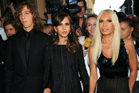 padre dei figli di donatella versace|Allegra Versace: chi è la figlia di Donatella e di che malattia soffre .